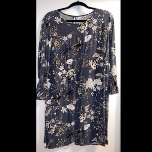 Pretty Sheath Dress Flutter Sleeve Size L